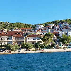 Apartament Nikica, Trogir
