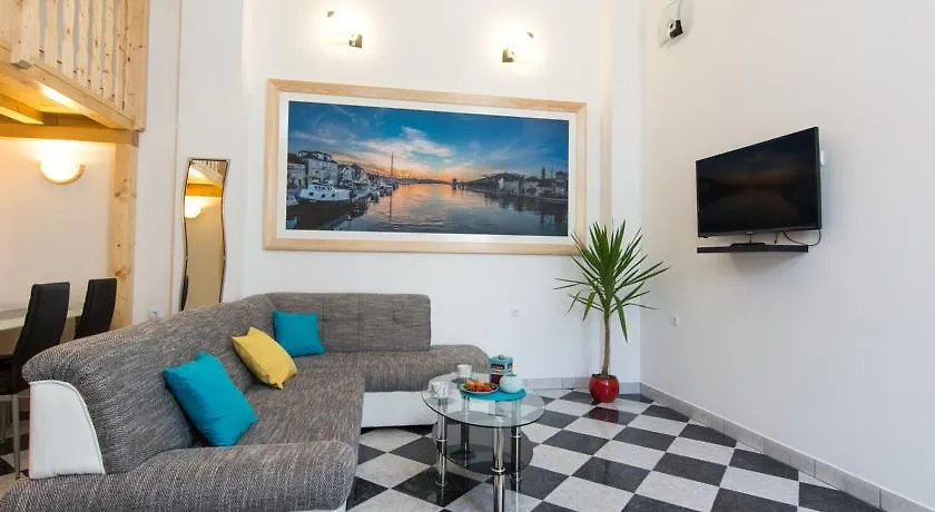 Apartments Storia Trogir Croatia