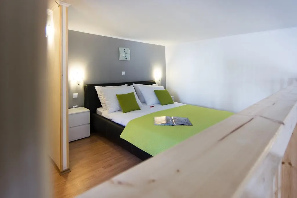 Apartments Storia Trogir