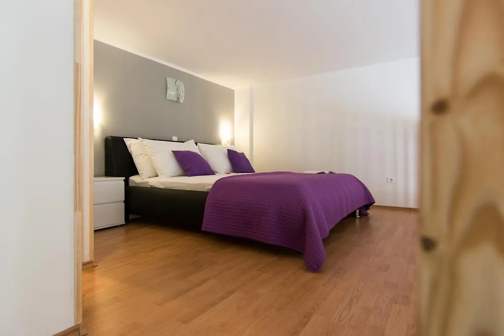 Apartments Storia Trogir